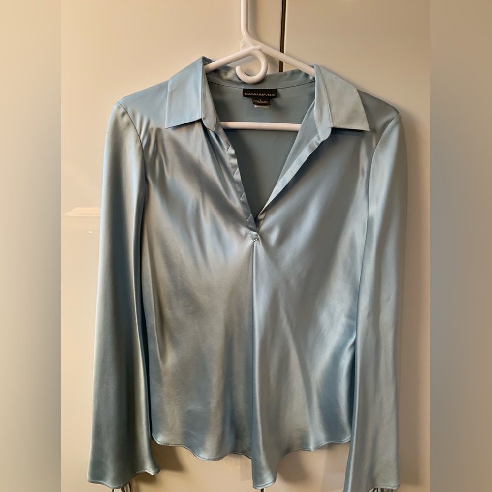 Banana Republic light blue silk tunic size small